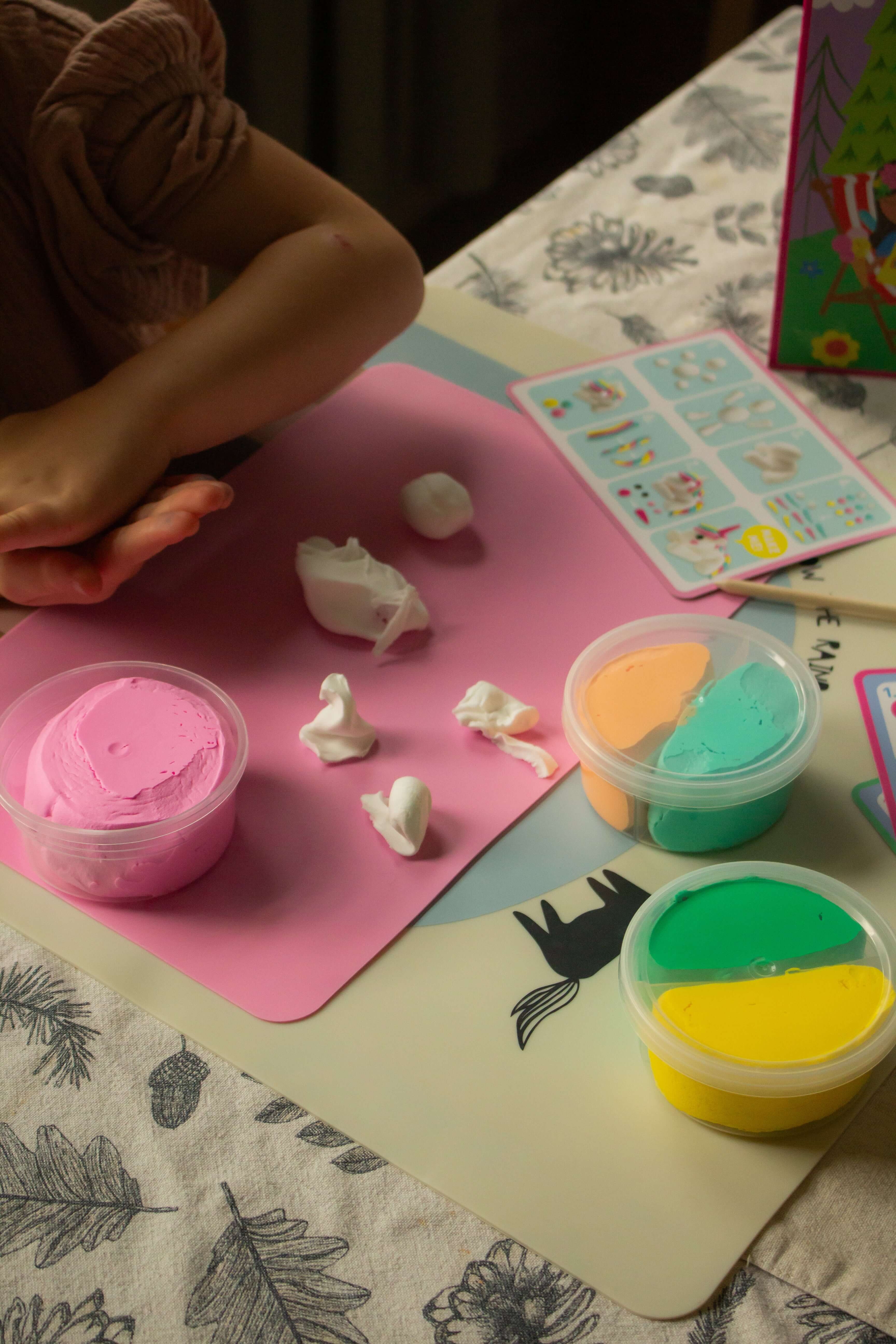 Floss and Rock,  Rainbow Fairy Clay & Play - Image 6