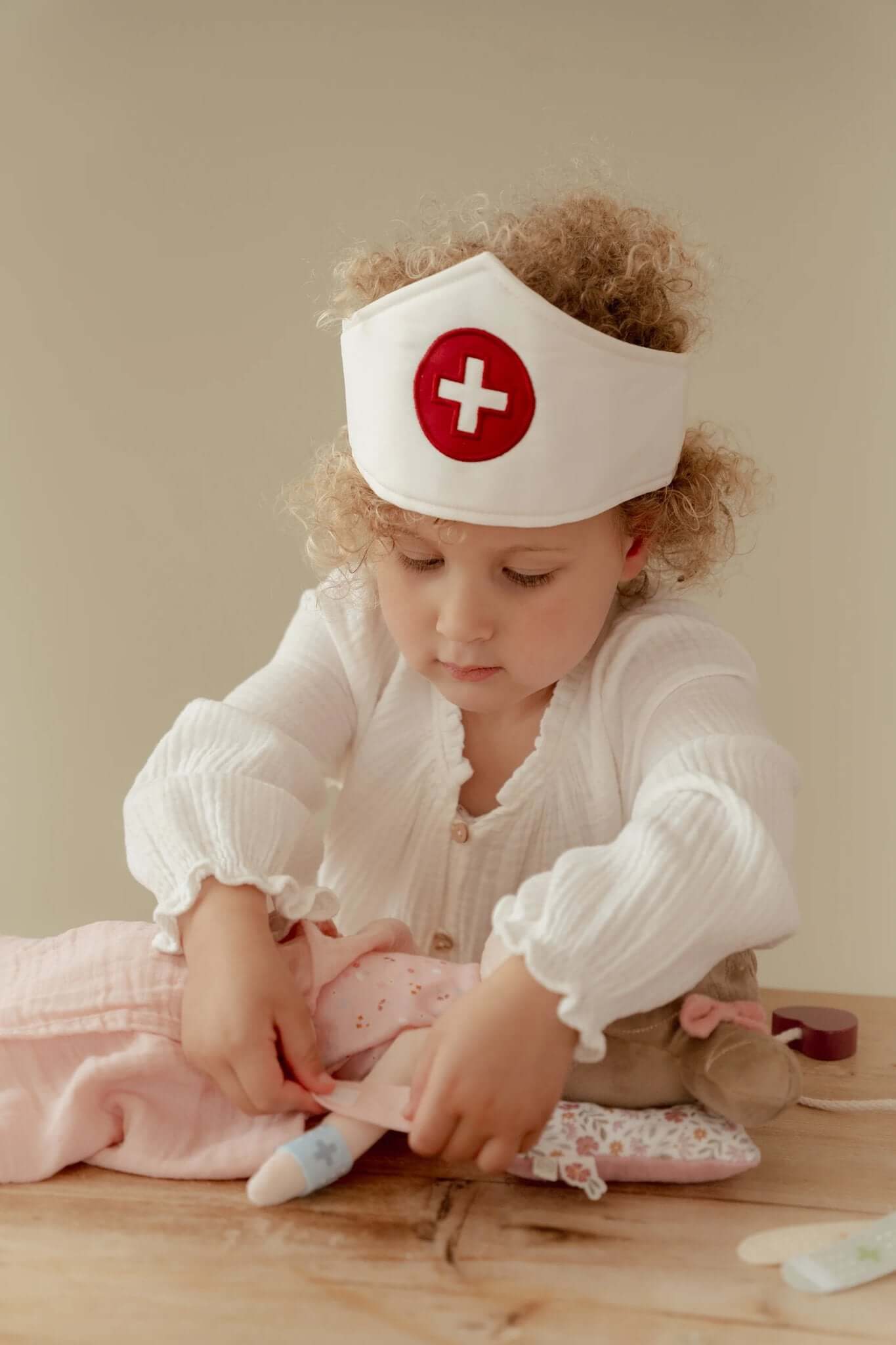 Little Dutch, Doctor Set - Image 2